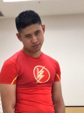 下向き気味のワタリ119さん