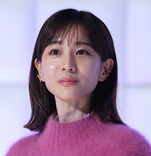 田中みな実さんの正面からの画像