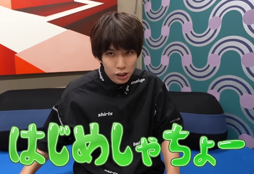 はじめしゃちょーが動画の冒頭で挨拶をしている様子（1100万円の透明テレビ紹介動画）