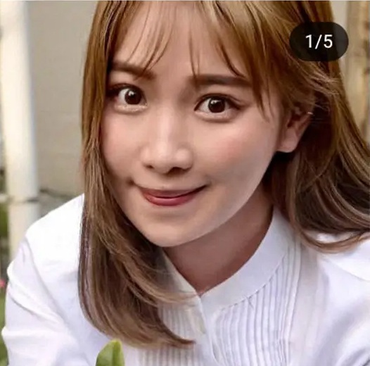 カメラを見つめる平井杏奈の顔写真