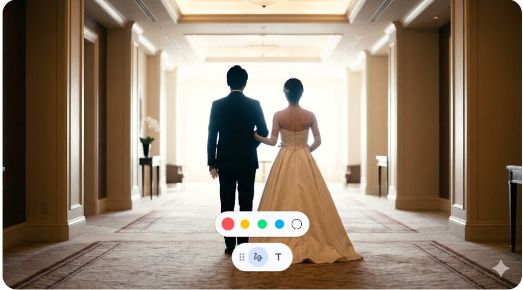 豪華なホテルの廊下を歩く結婚式の衣装を着た男女の後ろ姿